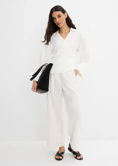 Asymmetrische Bluse aus Viskose-Mix, bonprix