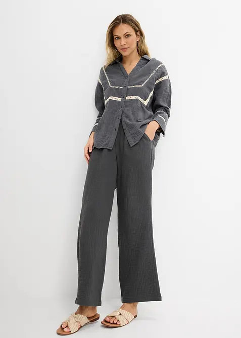 Musselin-Bluse mit Spitzeneins&auml;tzen, bonprix