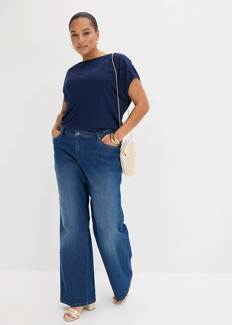 T-shirt doux &agrave; empi&egrave;cement en dentelle, bonprix