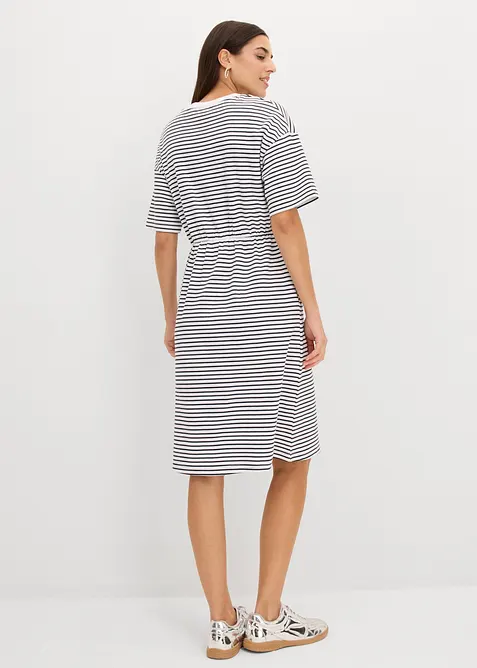 Gestreiftes T-Shirt mit Stickerei, bonprix