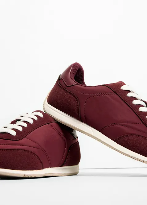 Sneaker im Retrolook, bonprix