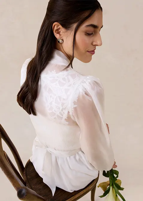 Bol&eacute;ro en tulle fin avec d&eacute;tail &agrave; nouer, bonprix