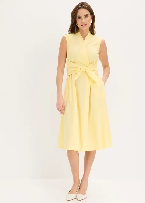 Robe &agrave; d&eacute;tail nou&eacute;, bonprix