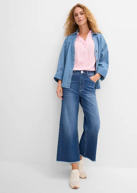 Kurzarmbluse aus flie&szlig;ender Viskose, bonprix