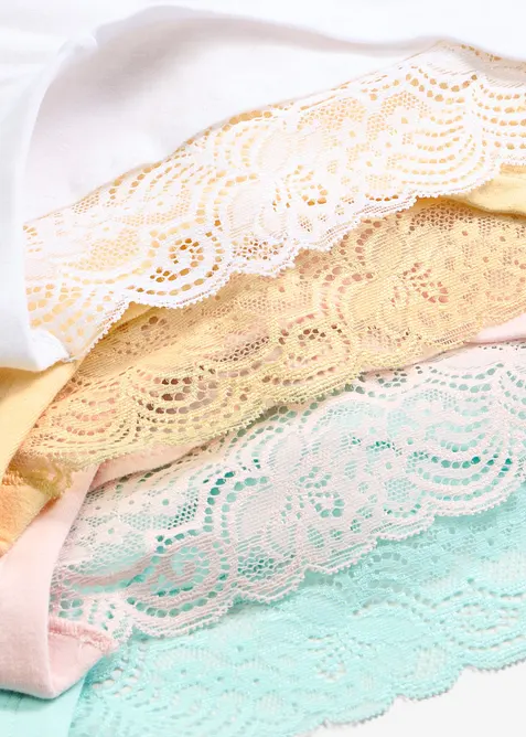 Panty aus weicher Baumwolle mit Spitzenband (4er Pack), bonprix