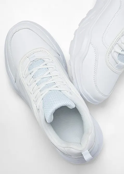 Sneakers &agrave; semelle l&eacute;g&egrave;re et &eacute;paisse, bonprix