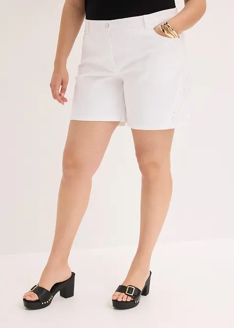 Short avec broderies anglaises, bonprix