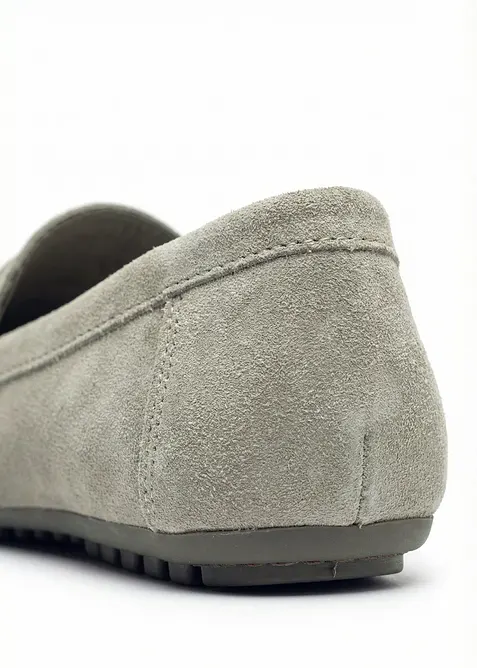 Mocassins en cuir velours, bonprix