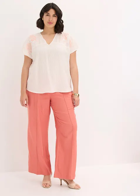 Blouse &agrave; broderies florales, bonprix