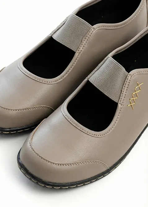 Ballerines &agrave; bride, bonprix