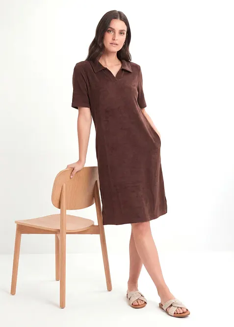 Robe longueur genou en tissu &eacute;ponge avec col polo, bonprix