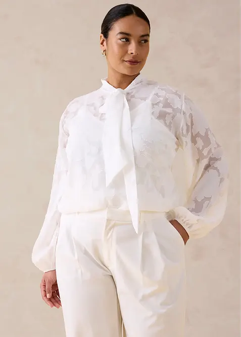 Schlupfbluse mit Stickerei, bonprix