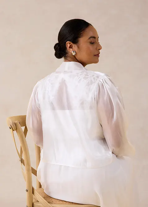 Bol&eacute;ro en tulle fin avec d&eacute;tail &agrave; nouer, bonprix