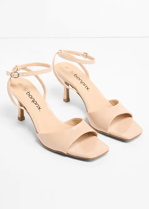 Riemchensandaletten in Lack-Optik, bonprix