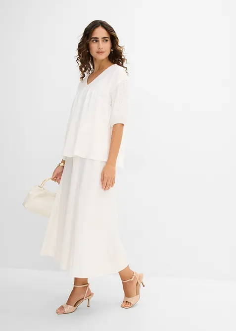 Blouse orn&eacute;e de belles broderies, bonprix