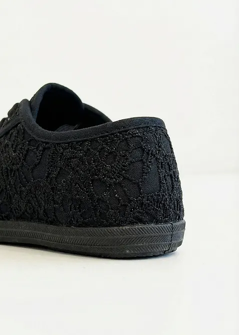 Sneaker mit Spitze, bonprix