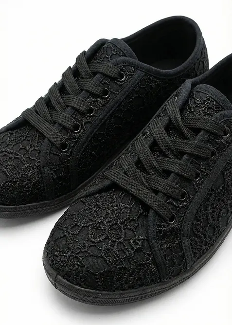 Sneaker mit Spitze, bonprix