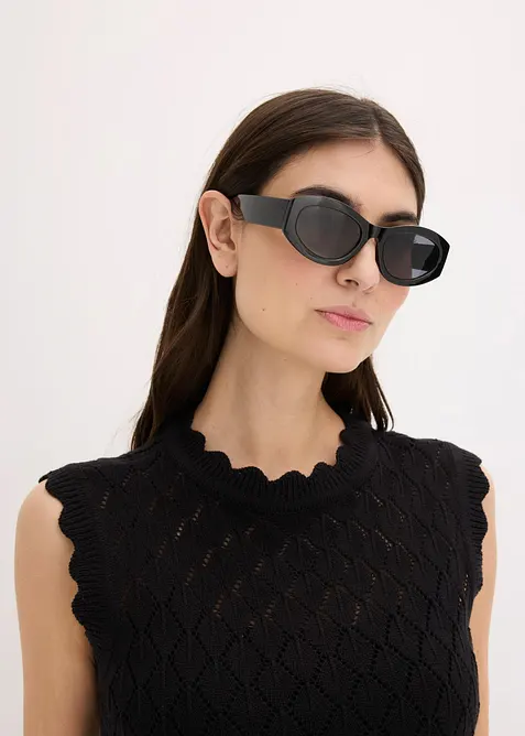 Sonnenbrille in Butterflyform, bonprix