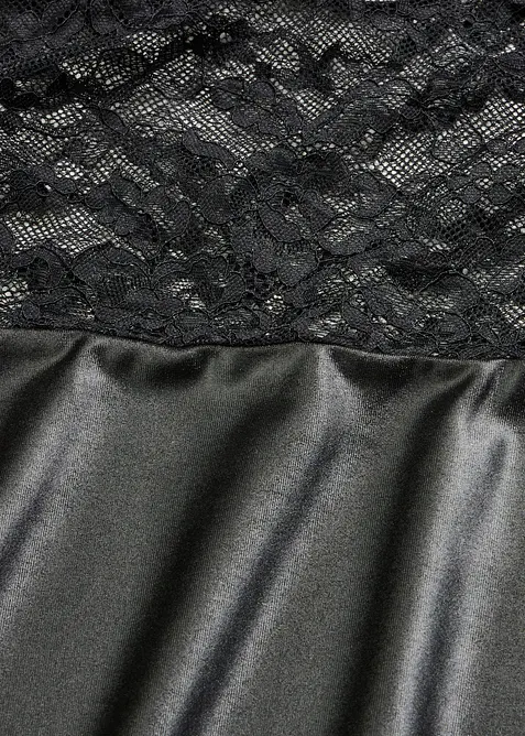 Robe  avec wet-look, bonprix