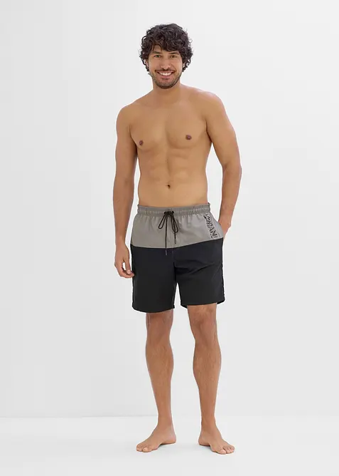 Badeshorts mit Colorblocking, bonprix