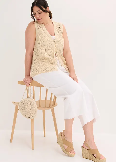 Gilet en maille ajour&eacute;e, bonprix