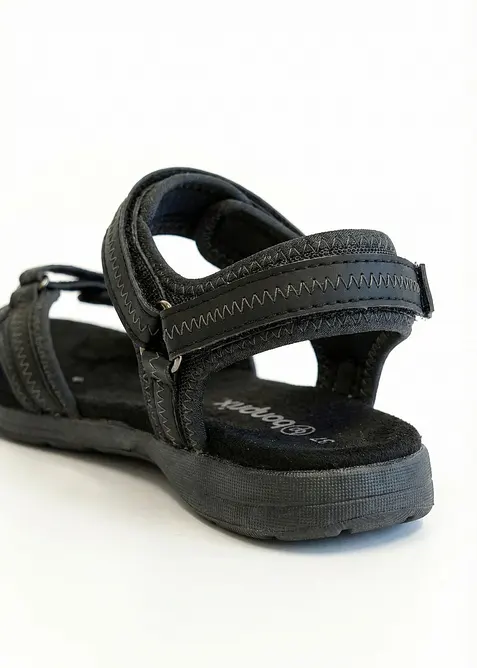 Sandales de randonn&eacute;e &agrave; semelle profil&eacute;e, bonprix