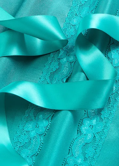 Kimono en satin, bonprix