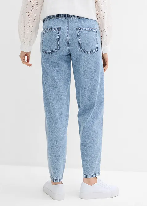 Kn&ouml;chellange Umstandsjeans aus leichtem Denim, Boyfriend Fit, bonprix