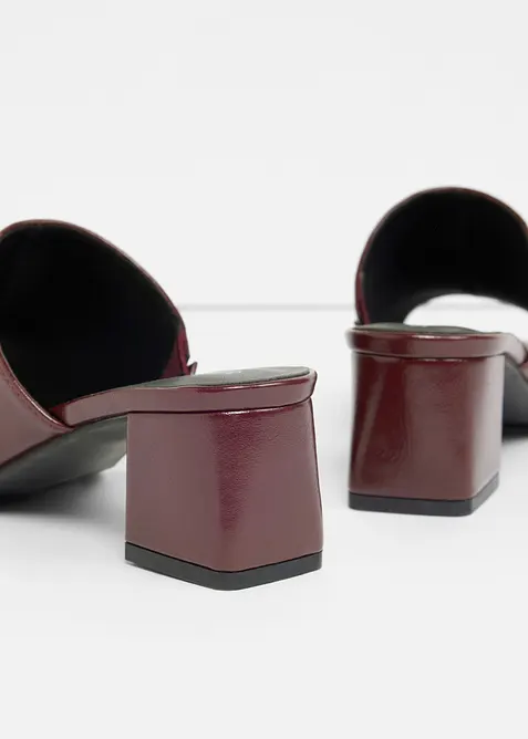 Mules &agrave; talon carr&eacute;, bonprix