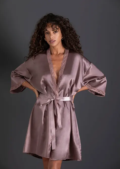 Kimono en satin, bonprix