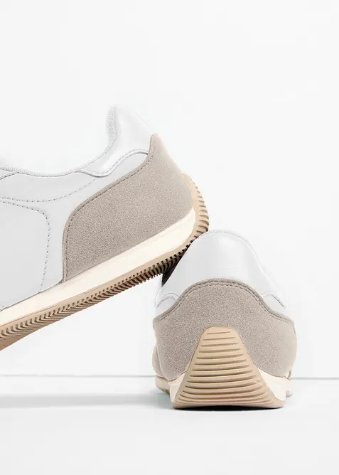 Sneaker im Retrolook, bonprix