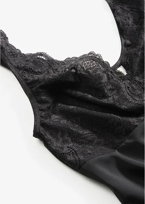 Medium Shape Top mit Spitze, bonprix