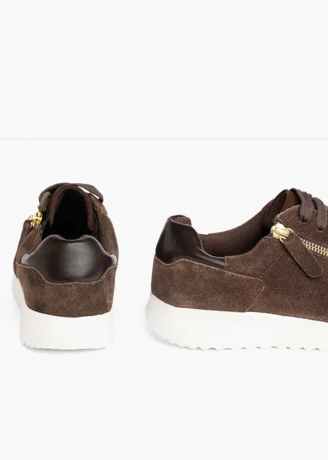 Sneaker aus Veloursleder, bonprix
