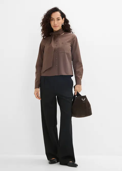 Blouse avec d&eacute;tail foulard, bonprix
