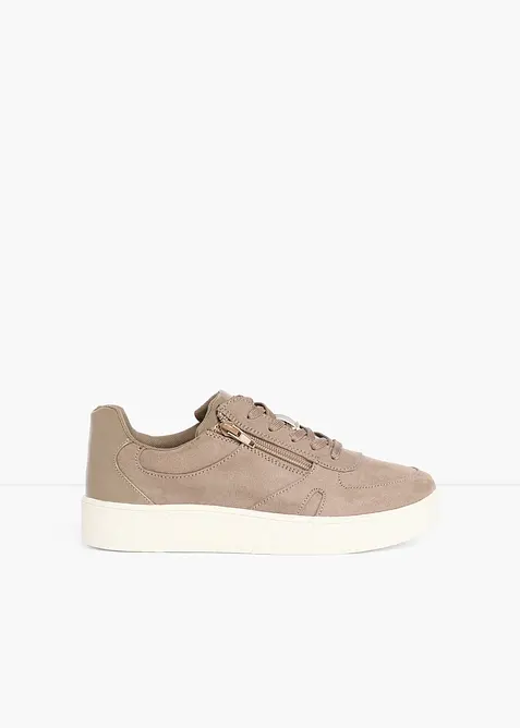 Sneaker mit gepolsterter Innensohle, bonprix