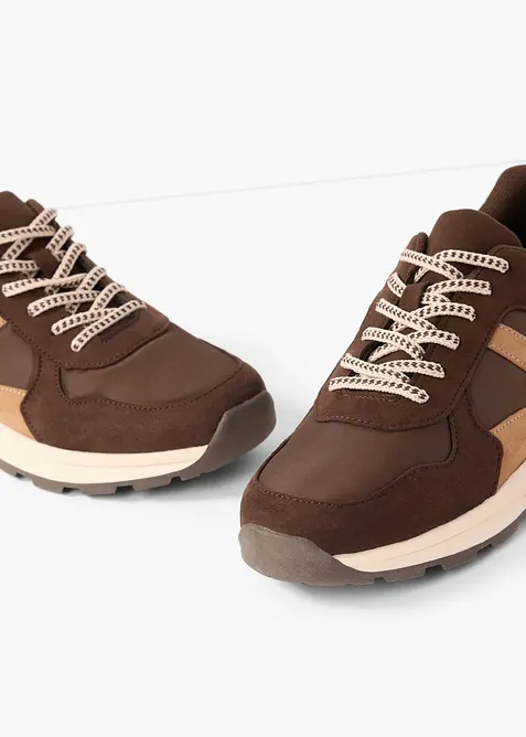 Sneaker im Retrolook, bonprix
