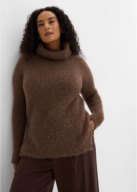 Pull col roul&eacute; oversize, bonprix