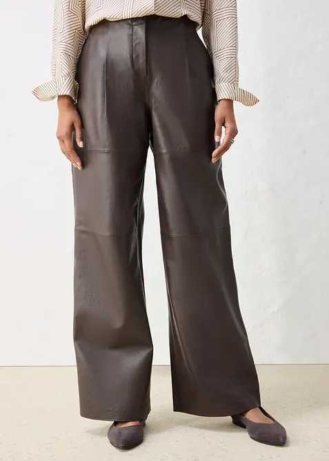 Pantalon &agrave; pinces en cuir, bonprix