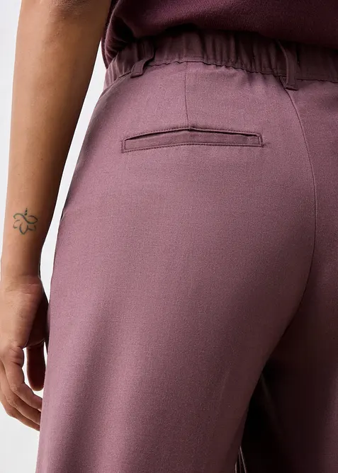 Pantalon doux &agrave; pinces, bonprix