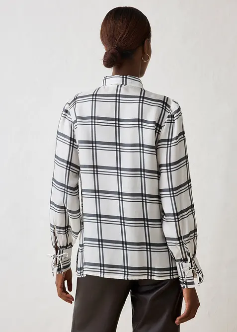 Bluse aus gl&auml;nzendem Seiden-Mix, bonprix