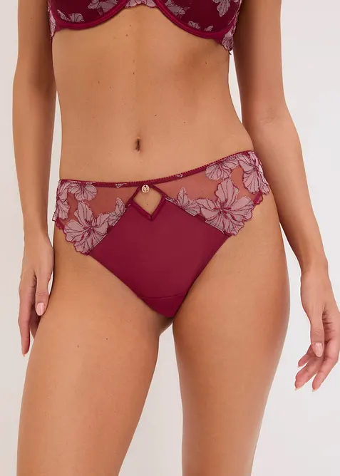 String avec de jolies broderies, bonprix