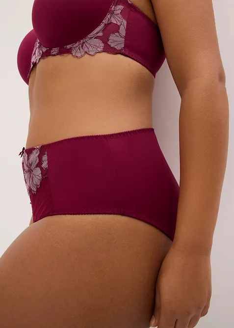 Slip maxi avec broderies, bonprix