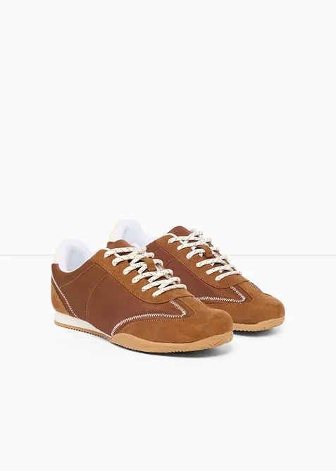 Sneakers au look r&eacute;tro, bonprix