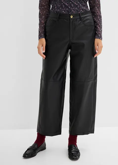Lederimitat-Hose in Barrelform, bonprix