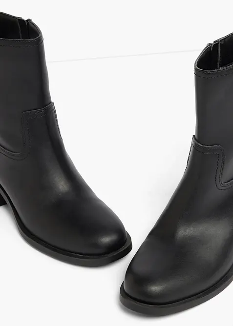 Boots &agrave; talon carr&eacute;, bonprix