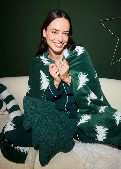 Kuscheldecke mit Tannenb&auml;umen, bonprix