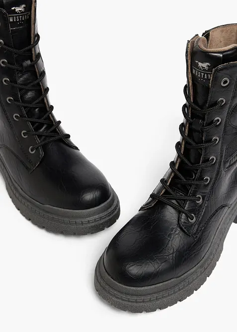 Bottines lac&eacute;es Mustang &agrave; boucles, Mustang