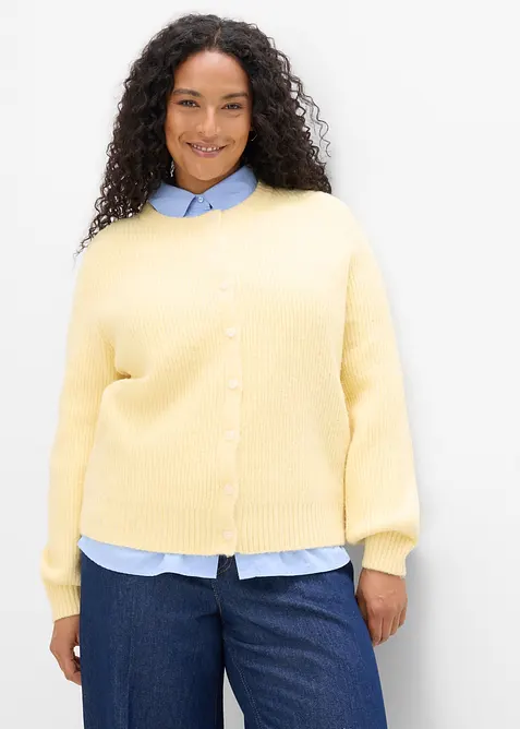 Strickjacke mit Herzkn&ouml;pfen, bonprix