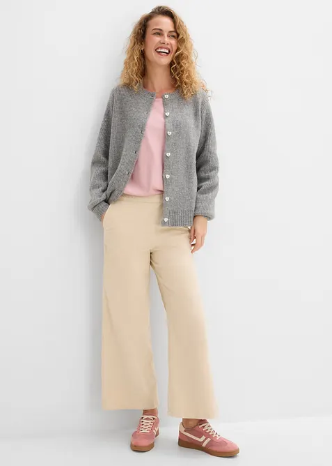 Strickjacke mit Herzkn&ouml;pfen, bonprix