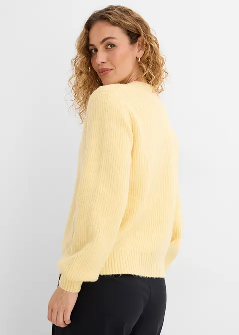 Strickjacke mit Herzkn&ouml;pfen, bonprix